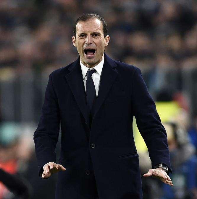 Allegri, frecciata a Sarri: "Giocare in contemporanea? Allora andiamo a allenare in LegaPro"