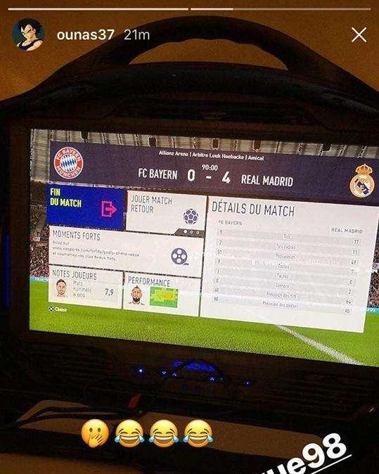 VIDEO - Ounas e la Play Station a Crotone: l'algerino prende in giro Scarf e Leandrinho
