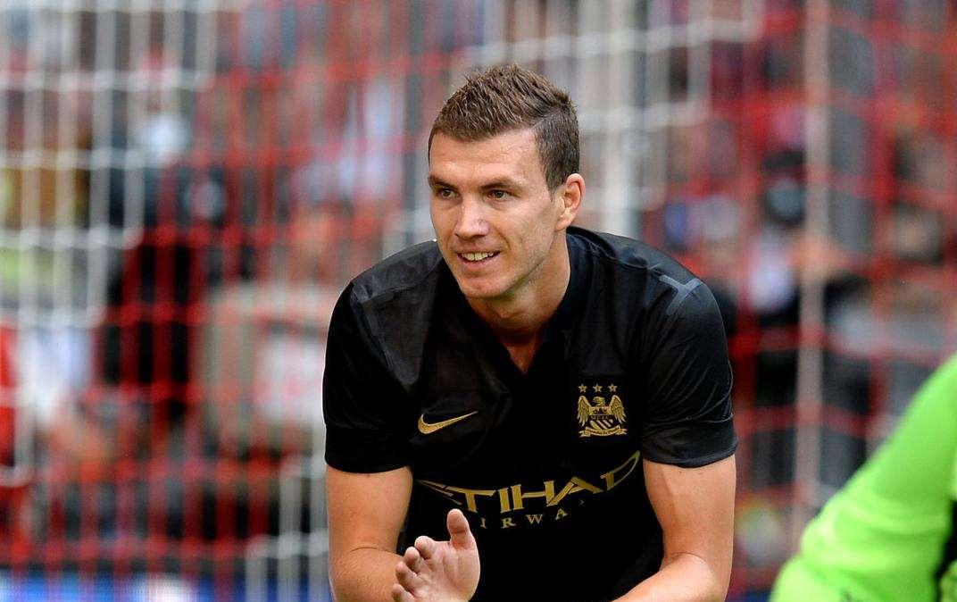 City, Dzeko: "Da piccolo guardavo la A, sarebbe bello giocare in Italia"