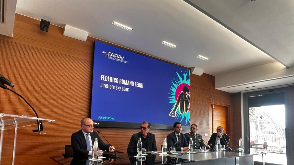 Pirateria, pres. FAPAV: "Danni enormi per lo sport, necessario rafforzare la lotta"