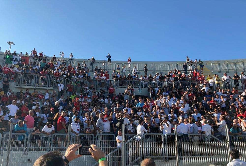 Agguato in autostrada: sconti tra ultras di Bari e Lecce, i dettagli