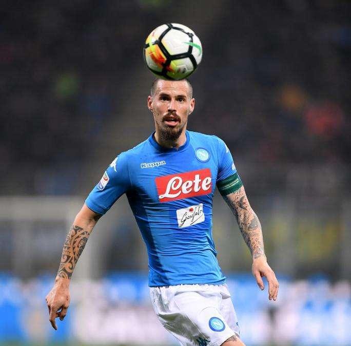 Sky - Hamsik rientrato dalla Slovacchia, è in forte dubbio per il Sassuolo: scontato il sostituto