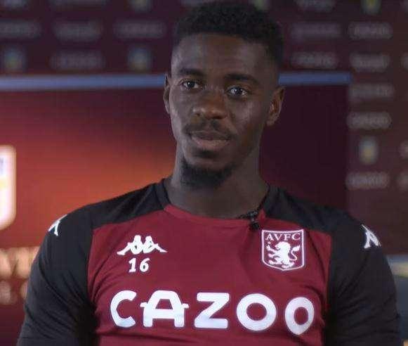Sky - Tuanzebe non ci sarà con la Juve: il tesseramento sarà tortuoso