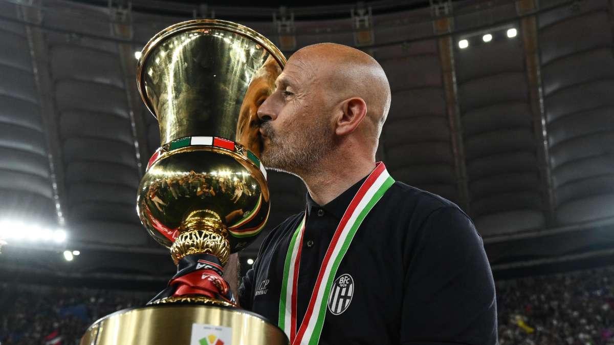 Italiano nella short-list del Milan, ma il Bologna è pronto a blindarlo: la situazione