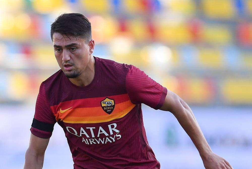 Sky - Il Napoli toglie Under dallo scambio: si tratta solo per Milik, ecco la richiesta