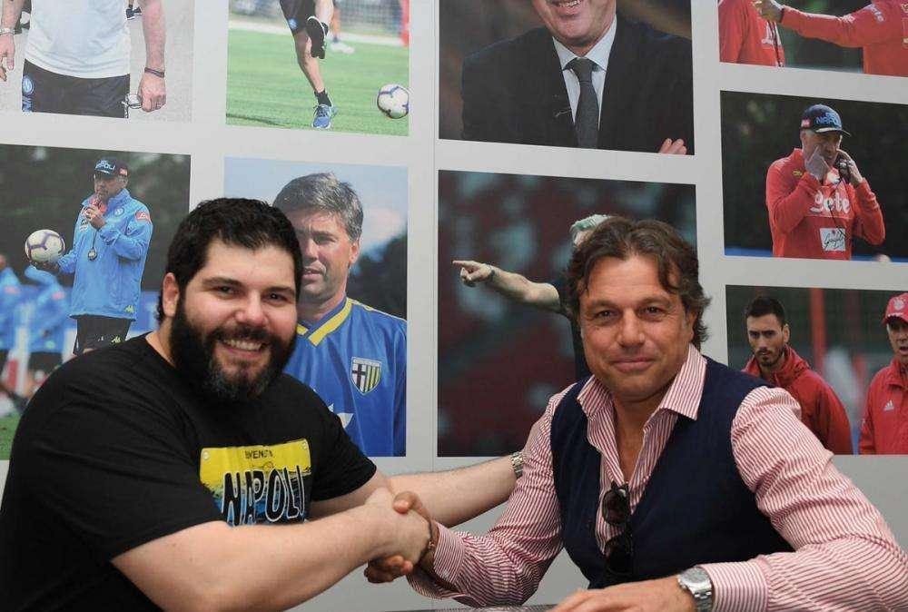 FOTO - "UFFICIALE: sono il primo colpo del Napoli", l'attore di Gomorra scherza sui social 