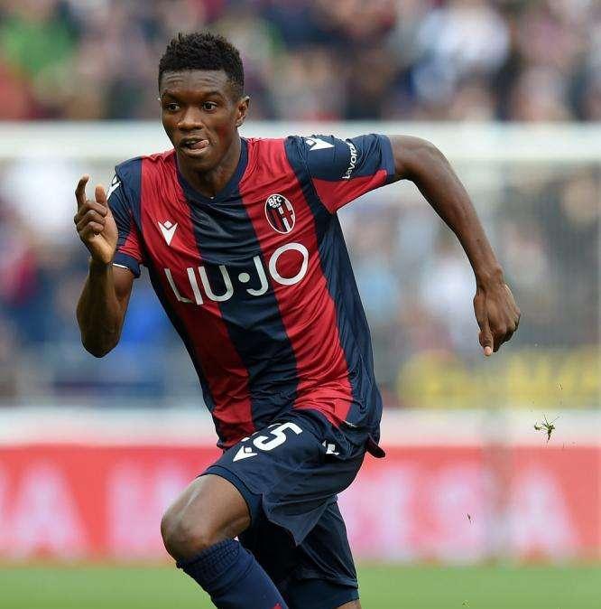 Mbaye segna ma è in offside: il Var conferma, Napoli resta avanti