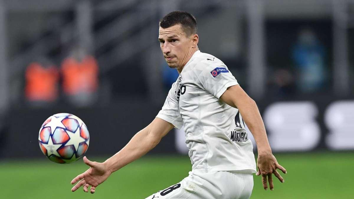 Borussia, diagnosticato un tumore ai linfonodi all'ex obiettivo azzurro Lainer