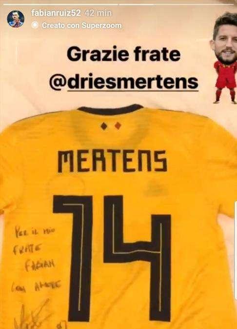 FOTO - Mertens, maglia con dedica per Fabiàn: "Per il mio fratello con amore", lo spagnolo ringrazia"