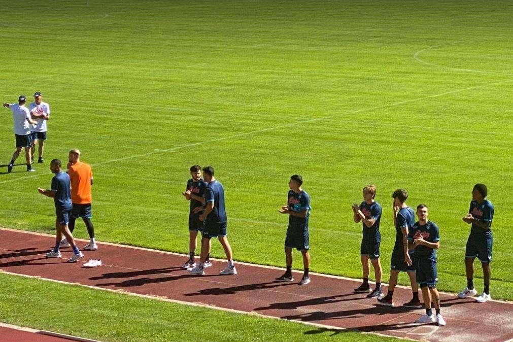 FOTO - Bell'atmosfera a Dimaro, Spalletti e gli azzurri salutano i tifosi all'ingresso in campo