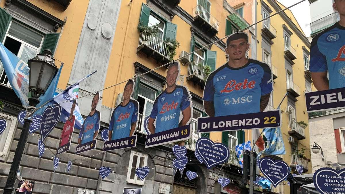 Napoli sold out per la festa Scudetto, è caccia al pernottamento: prezzi alberghi alle stelle