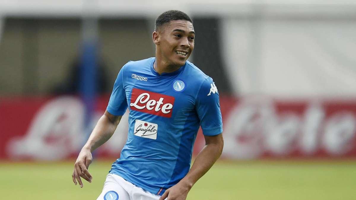 La meteora del Napoli batte un record in Europa League