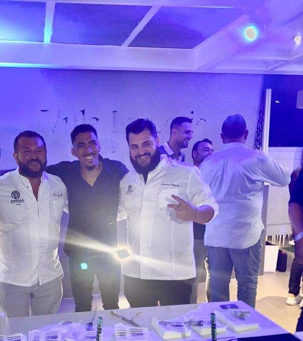 FOTO - Allan, festa di addio con la torta di Ciro Poppella: ospite d'onore Andrea Sannino