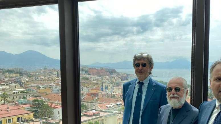 RILEGGI LIVE - Ritiro Castel di Sangro, ADL: "Accordo 6 anni +6. Napoli da Champions, ma incidente ancelottiano. Osimhen? Chi lo sa..."