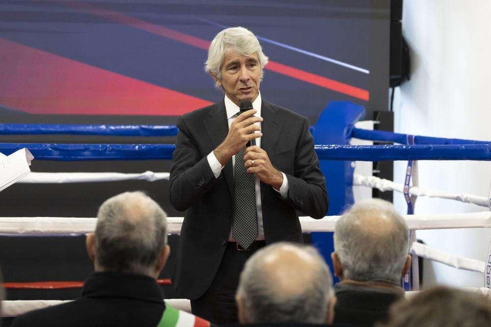Ministro Abodi: "Felice per la città, Napoli è stata la mia prima squadra"