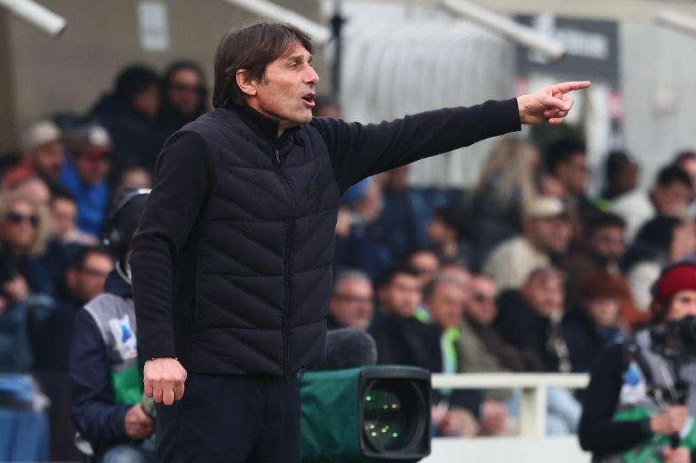 Napoli-Milan, Conte vuole il secondo posto: le ultime in vista del big match