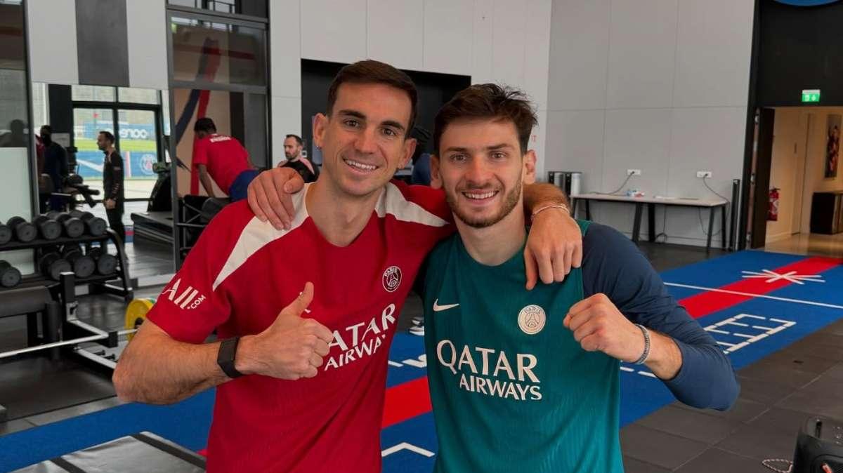 Fabian Ruiz accoglie Kvara in napoletano: "Te stavo aspettann fratm Khvicha"
