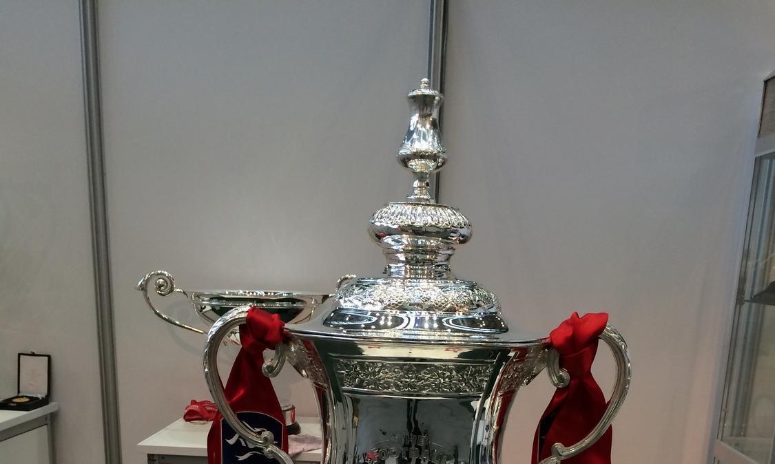 Calcio in Tv, le gare trasmesse oggi: Chelsea e City si sfidano in finale di FA Cup
