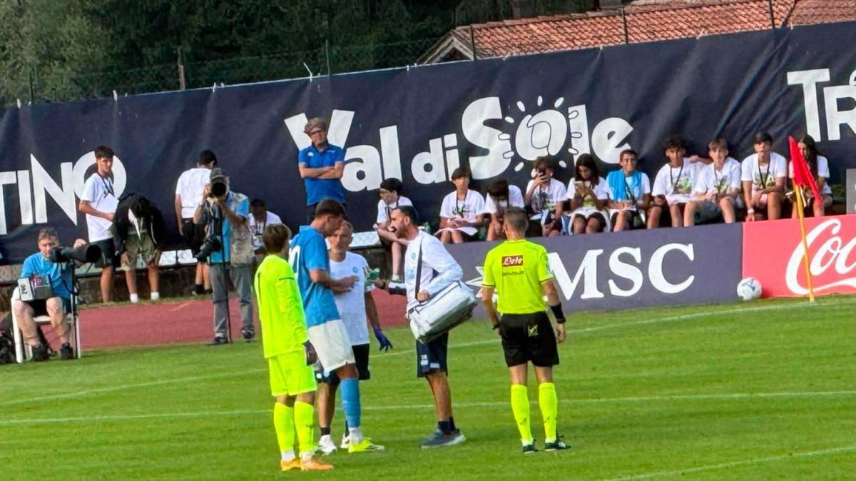 Napoli-Arezzo 1-3, debutto amaro per Allegri: brutto ko, Lucca si fa male