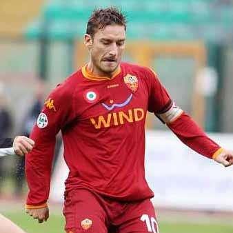 Totti-Mannini: vicende simili, esiti diversi