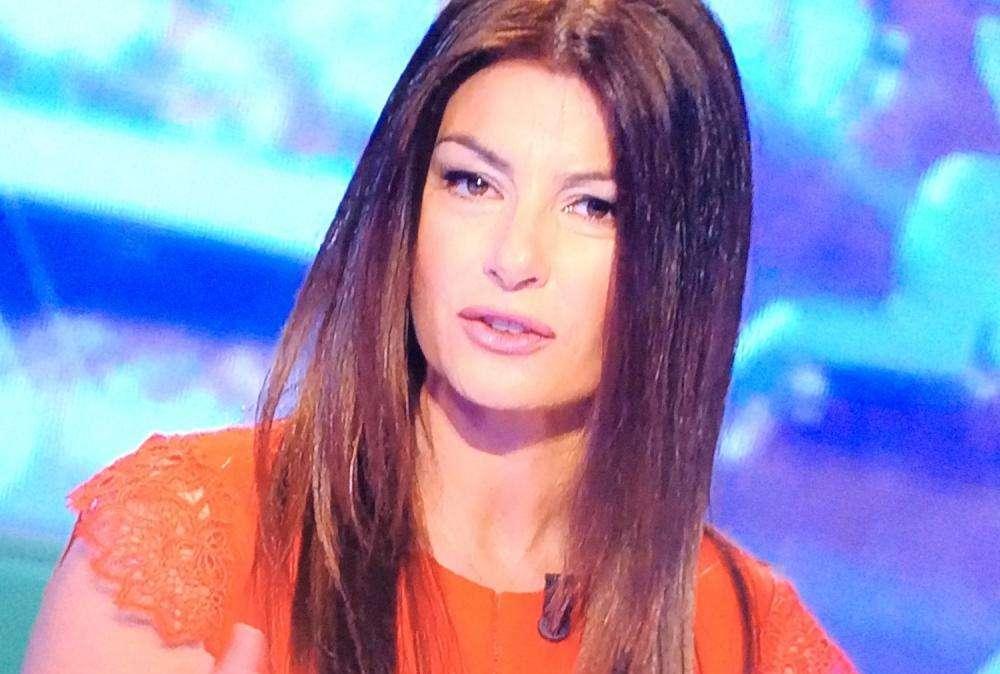 "Stupita e senza parole", Ilaria D'Amico si difende dalle critiche: "Ho sempre apprezzato Napoli come città e società, non capisco..."
