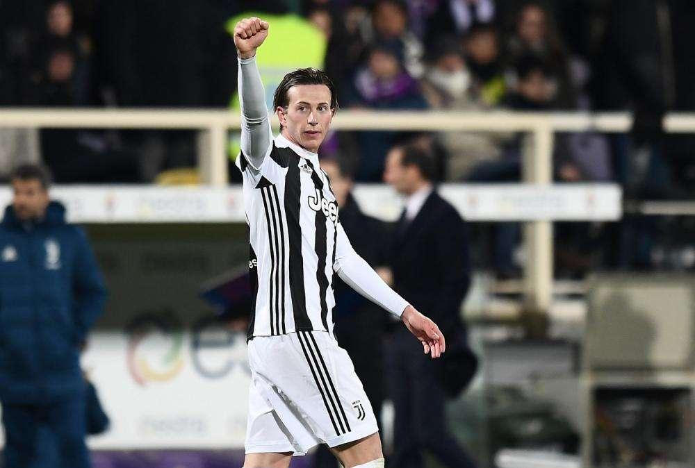 Una brutta Juve passa a Firenze: il VAR ed un palo graziano i bianconeri, poi Bernardeschi sfrutta la dormita di Sportiello
