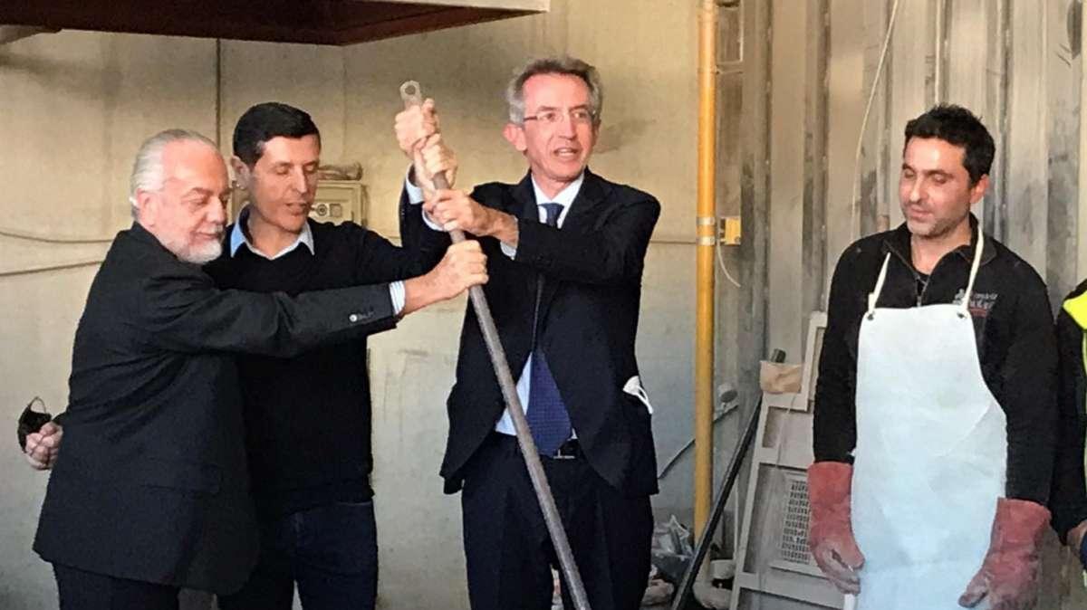ADL: “Ci saranno più statue per Diego, una negli spogliatoi. Voglio stadio vivo. EL? Preoccupato per Mosca. Su Insigne e Inter…”