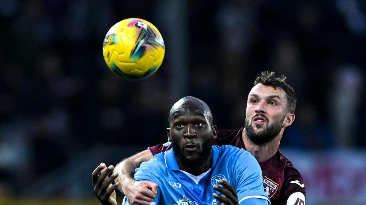Lazio-Napoli, la Lazio favorita per i bookmakers: tutte le quote 