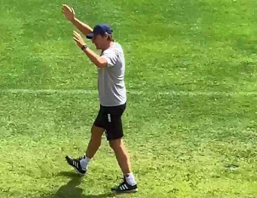 Nasce il Napoli di Conte: due indizi sui moduli della prossima stagione