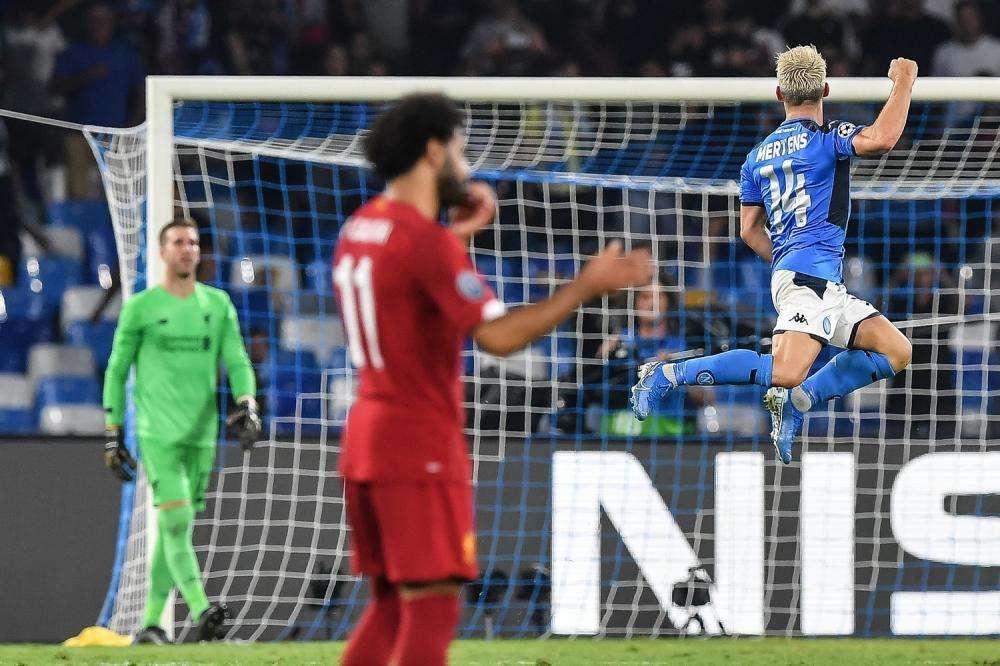 L'impresa del Napoli è storica: da 25 anni la vincitrice della Champions non perdeva all'esordio