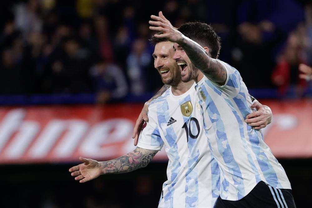 Barcellona, Laporta insiste: "Messi è il migliore della storia. Suo ritorno? Per ora nessun segnale"