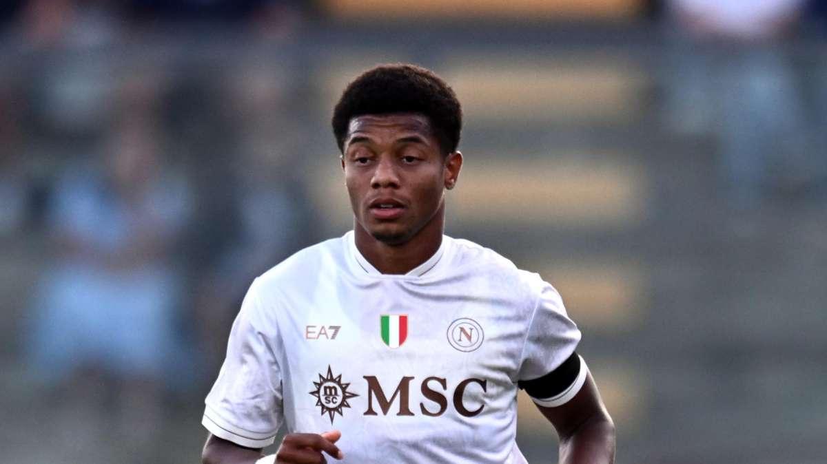 Conte cambia! Gazzetta: "Fuori un Fab Four e dentro Neres, si torna al 4-3-3"