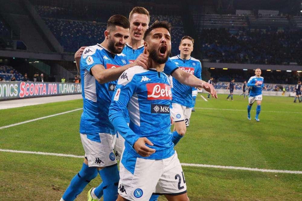 FOTO - "Buongiorno Lorenzo!", il tweet della Ssc Napoli con l'occhiolino del capitano