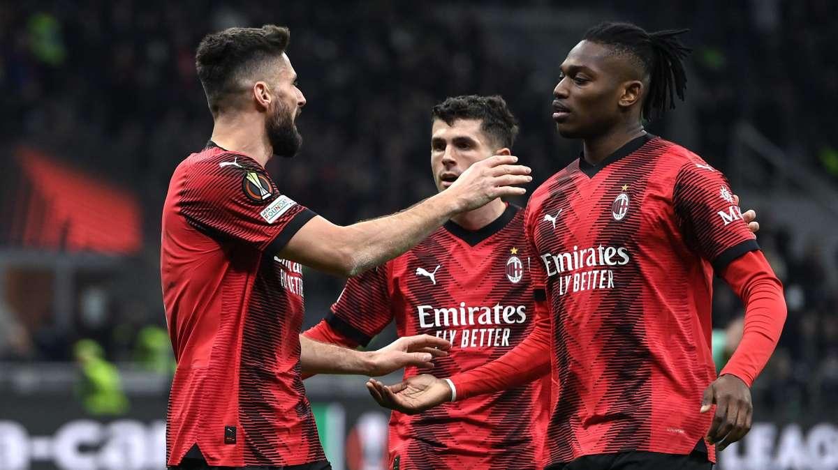 Il Milan cala il poker ma non brilla: 4-2 sullo Slavia Praga (in 10 dal 26’)
