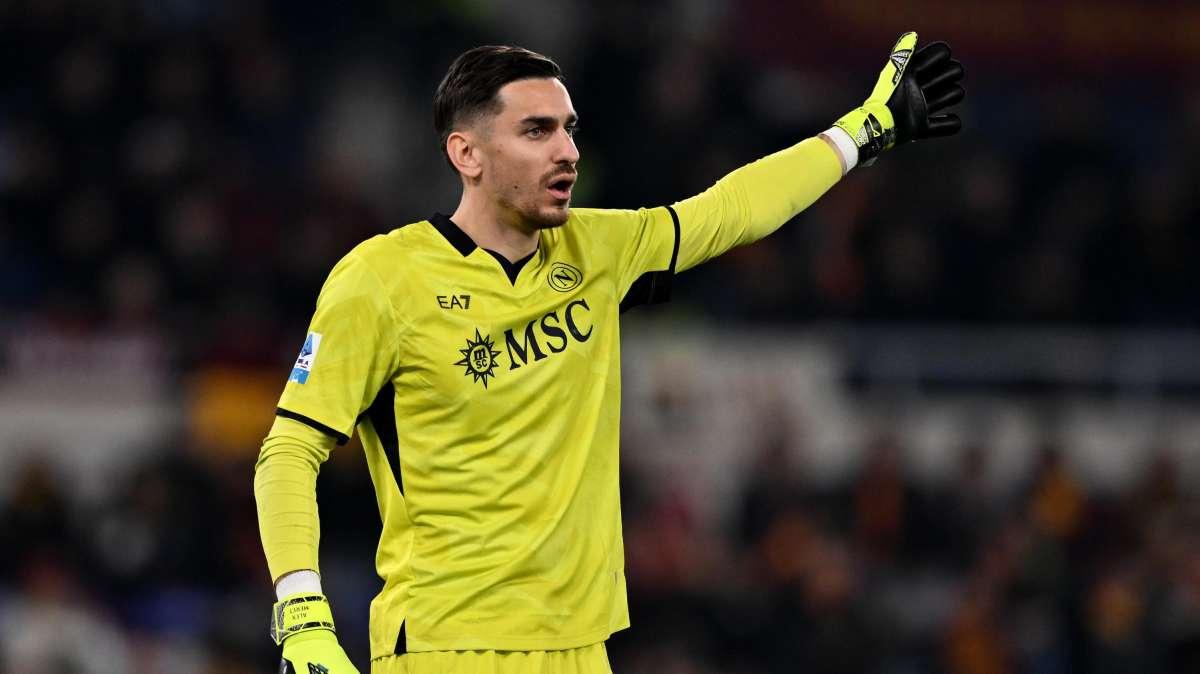 Tuttosport - Corsa aperta per il terzo portiere in Nazionale: Meret se lo gioca anche con Caprile