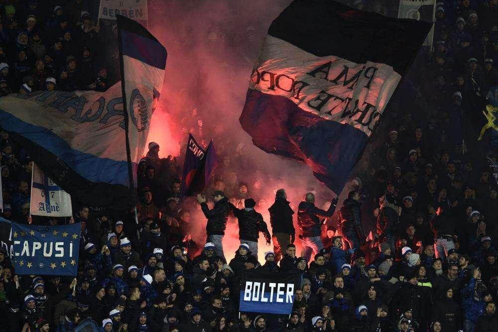 VIDEO - Bagno di folla per l'Atalanta al ritorno al Bergamo: tifosi in delirio per la vittoria a Napoli 