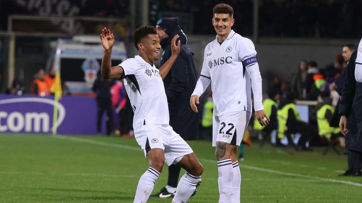 La sblocca Neres con una magia! Il brasiliano danza sull'assist di Lukaku e fa 1-0!