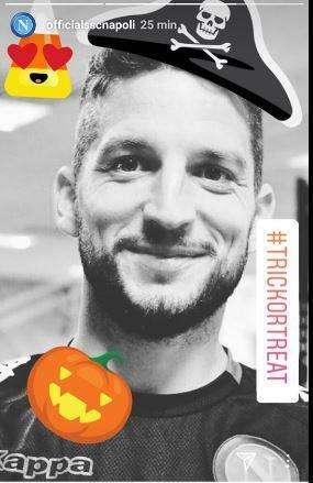 FOTOGALLERY - "Trick or treat?", SSC Napoli in versione Halloween: tre azzurri posano 'mascherati'