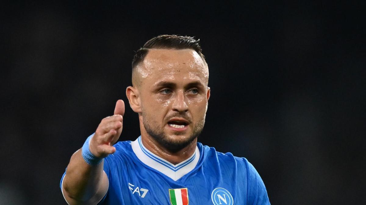 Lobotka è in uscita? La risposta di Manna non lascia spazio a dubbi