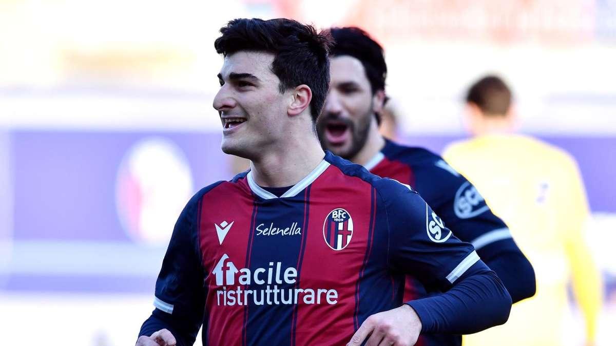 Napoli su Orsolini, lui frena: "A Bologna sto da Dio, non ho intenzione di andarmene"