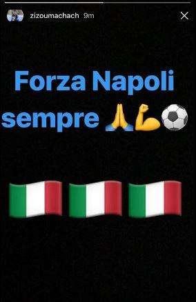 FOTO - Lo squalificato Machach carica la squadra: "Forza Napoli sempre!"