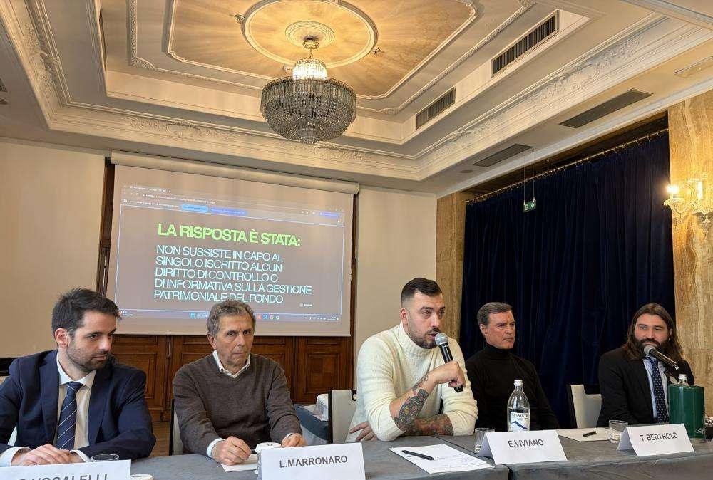 Protesta degli ex calciatori per il fondo fine carriera: "Dove sono i nostri soldi?"
