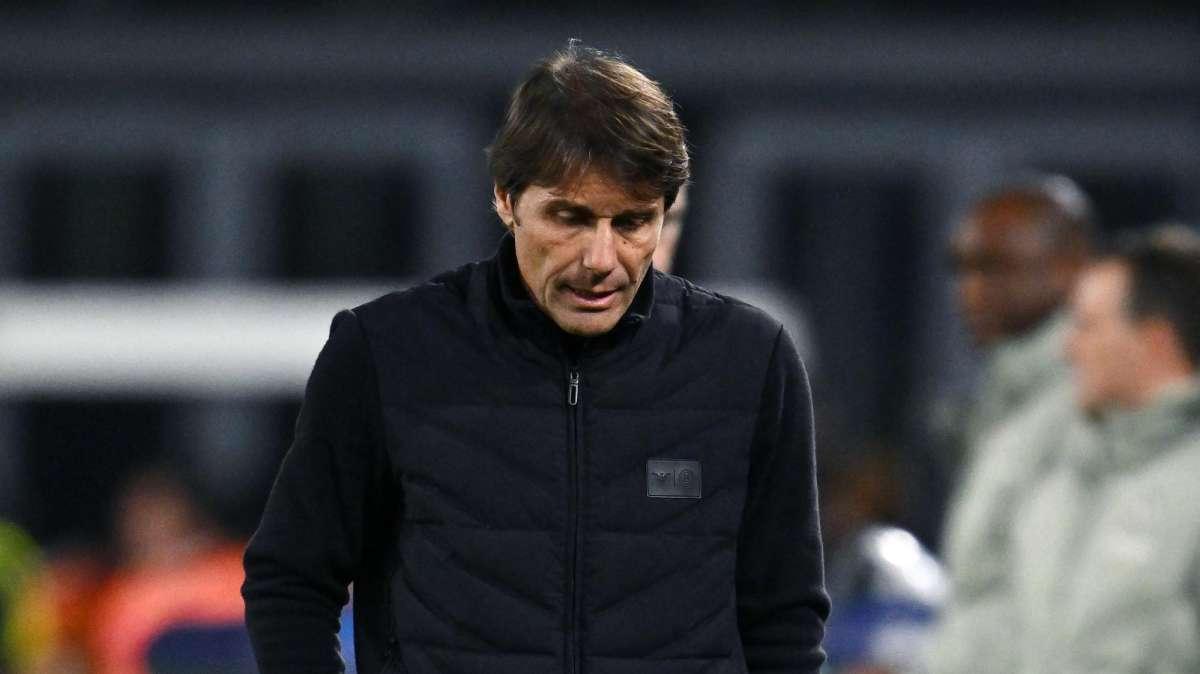 De Rossi-Conte, prima sfida da allenatori: in campo precedente amaro per il salentino 