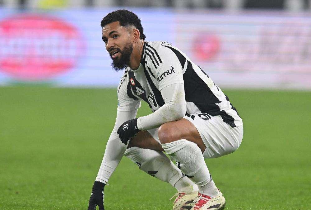 Juve, caso Douglas Luiz risolto? Arrivo previsto la prossima settimana