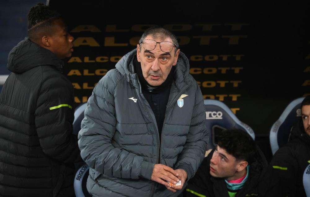 Caos Lazio, Sarri: "Situazione dura, 4mila tifosi in casa ma vado avanti"