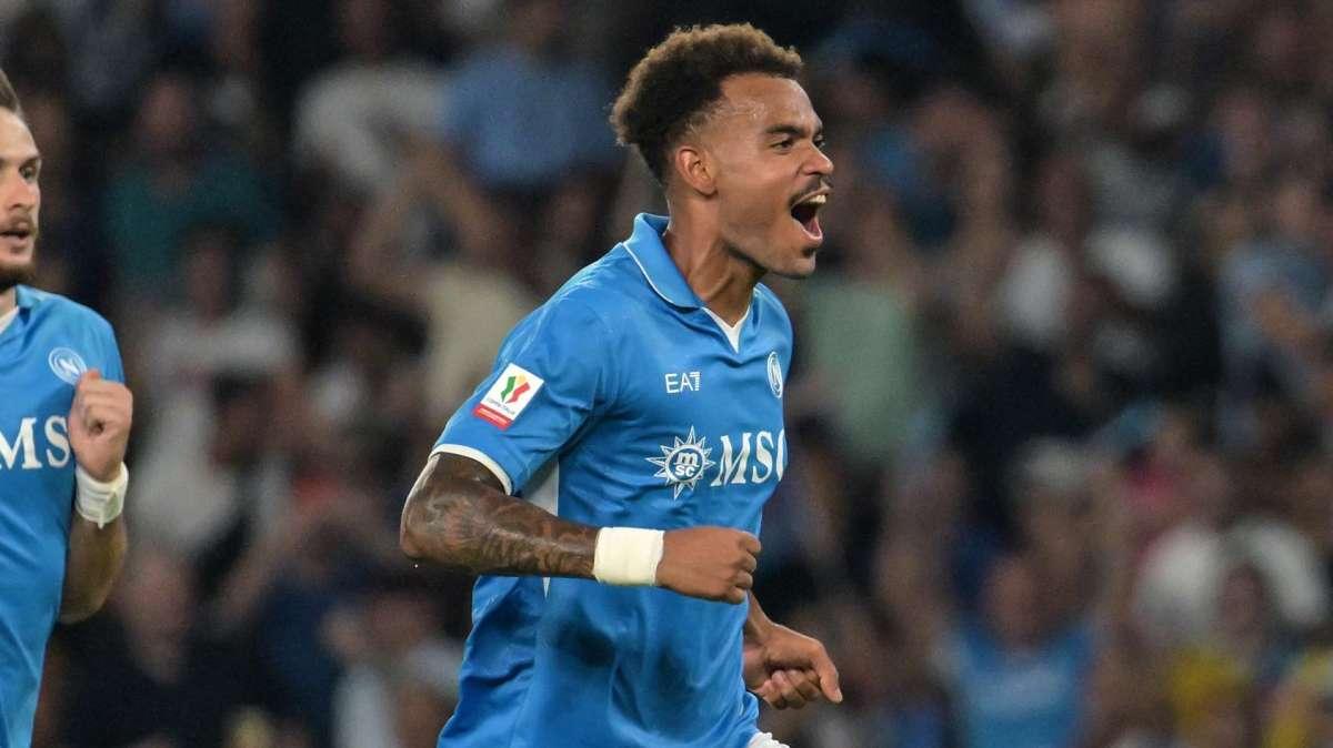 Ngonge esulta: "Al prossimo turno! Molto felice di essere tornato al Maradona!"