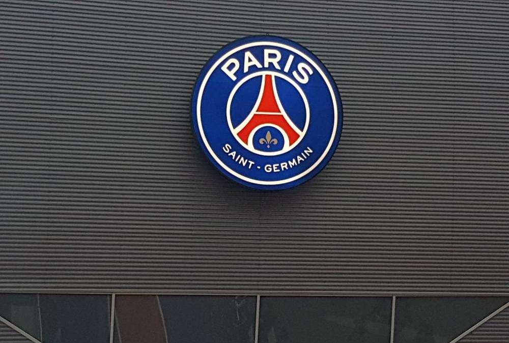 Radio Crc - PSG-Allan, ADL incontra un fondo sovrano Qatar: possibile ricca sponsorizzazione per il club