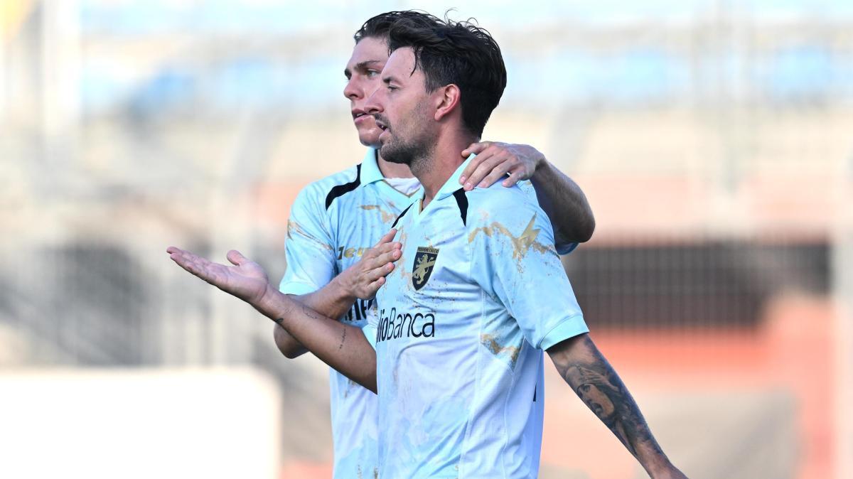 Frosinone, Calò in A a 29 anni: "Nel calcio non esiste meritocrazia"