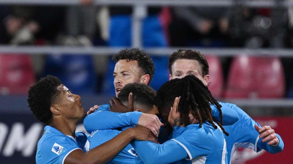 Neres il peggiore per i quotidiani: "Non supera mai l'uomo, è spento"