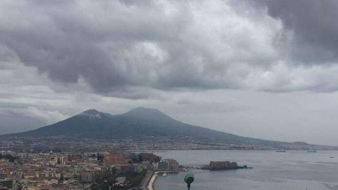 Ancora vento forte in Campania: prorogata l’allerta meteo